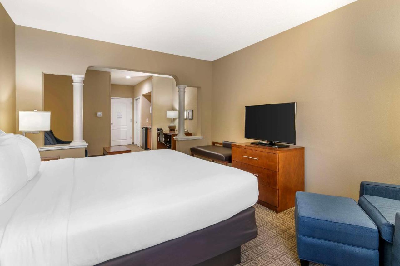 Comfort Inn & Suites Dover-Portsmouth Eksteriør billede