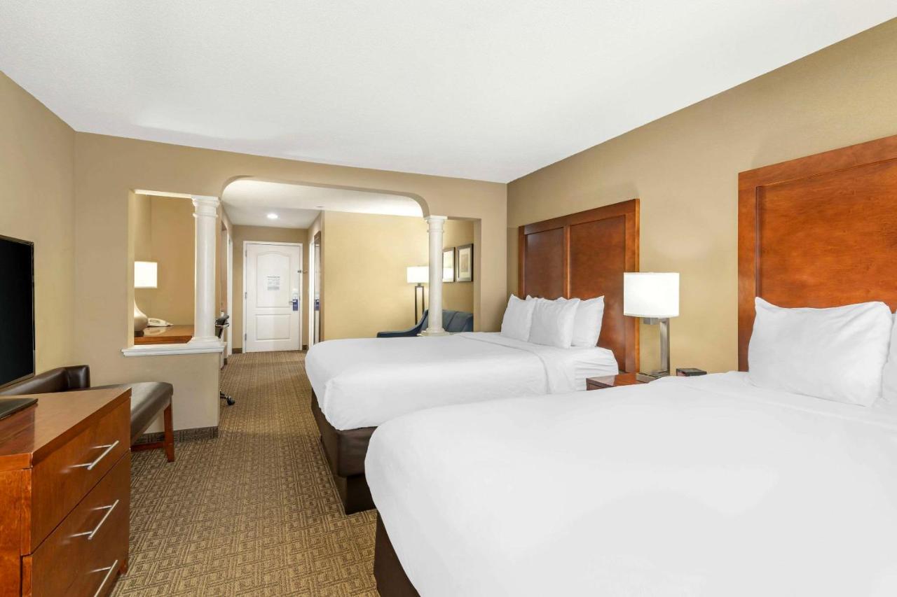 Comfort Inn & Suites Dover-Portsmouth Eksteriør billede
