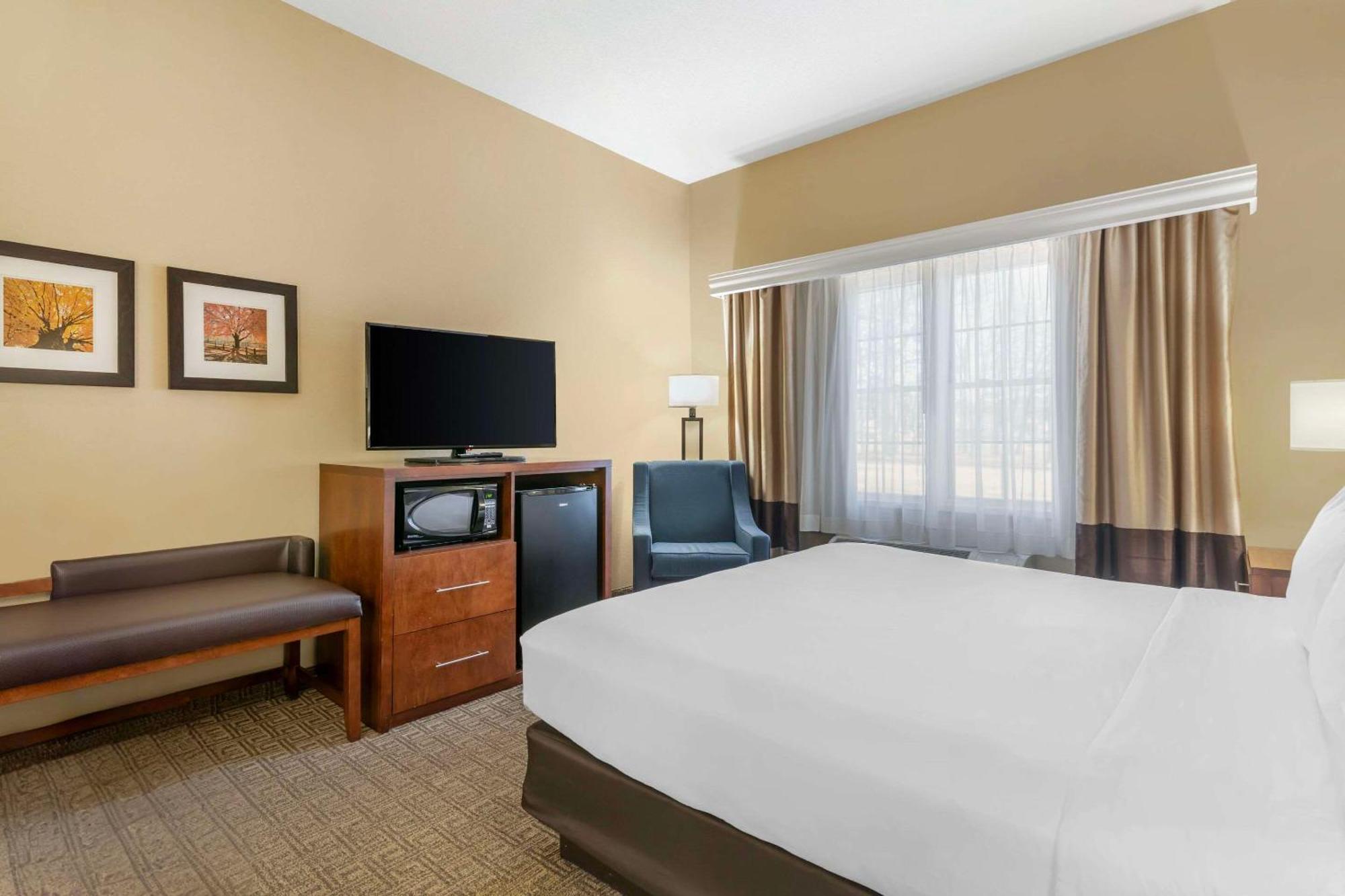 Comfort Inn & Suites Dover-Portsmouth Eksteriør billede