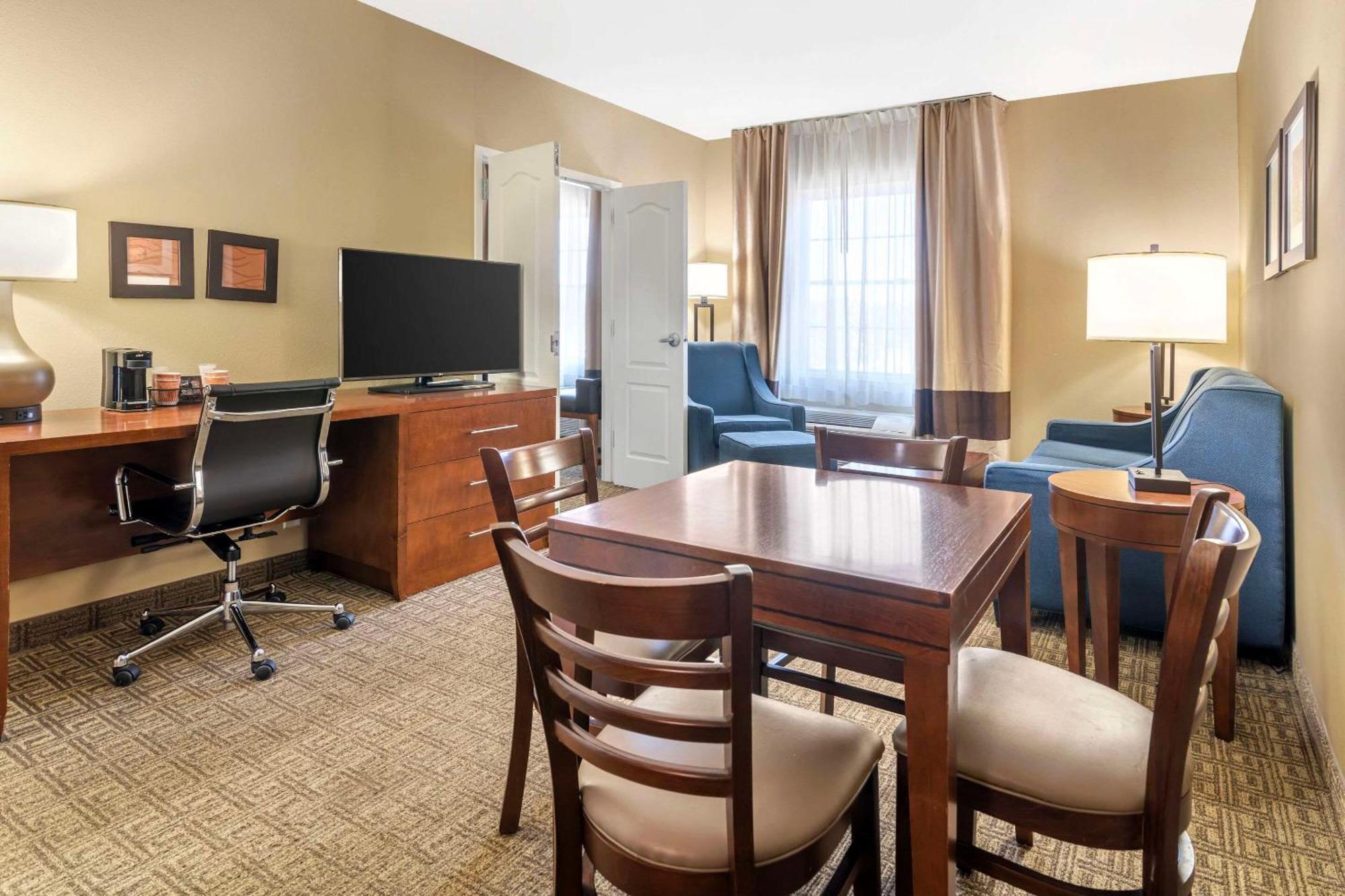 Comfort Inn & Suites Dover-Portsmouth Eksteriør billede